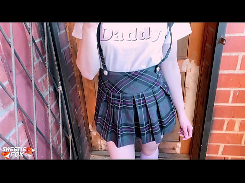 ❤️ Schoolgirl Sucks a dick gu domhainn agus fucks an àite clasaichean. ❤️  Fucking  aig porn gd.pornovore.ru ❌❤